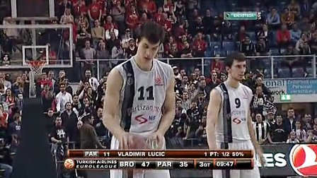 佩杜拉：尤文冬窗想补强中场、右后卫、中卫，已瞄准多名球员（佩杜拉：尤文计划在冬窗补强中场、右后卫和中卫，已圈定多名人选）