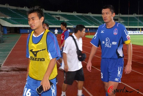 克亚尔：莱奥要变得更稳定，他能成为世界上最好的球员之一（克亚尔：莱奥需提升稳定性，具备跻身世界最佳行列的潜力）