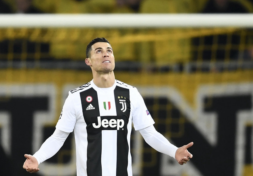 詹卢卡-曼奇尼：现在才11月，谈罗马争冠为时过早（詹卢卡-曼奇尼：才到11月，现在谈罗马夺冠仍为时尚早）