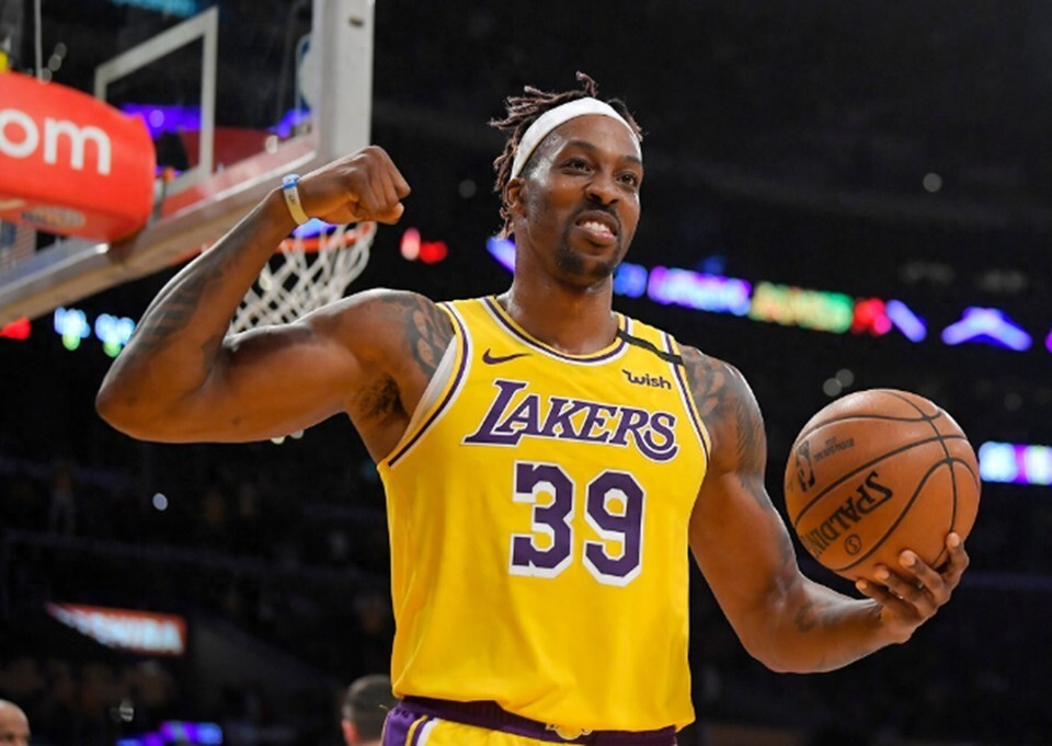 输国米后萨里称意大利裁判水平不够格，拉齐奥官方发声明澄清（不敌国米后，萨里质疑意大利裁判执法水准，拉齐奥官方随后发声明澄清）