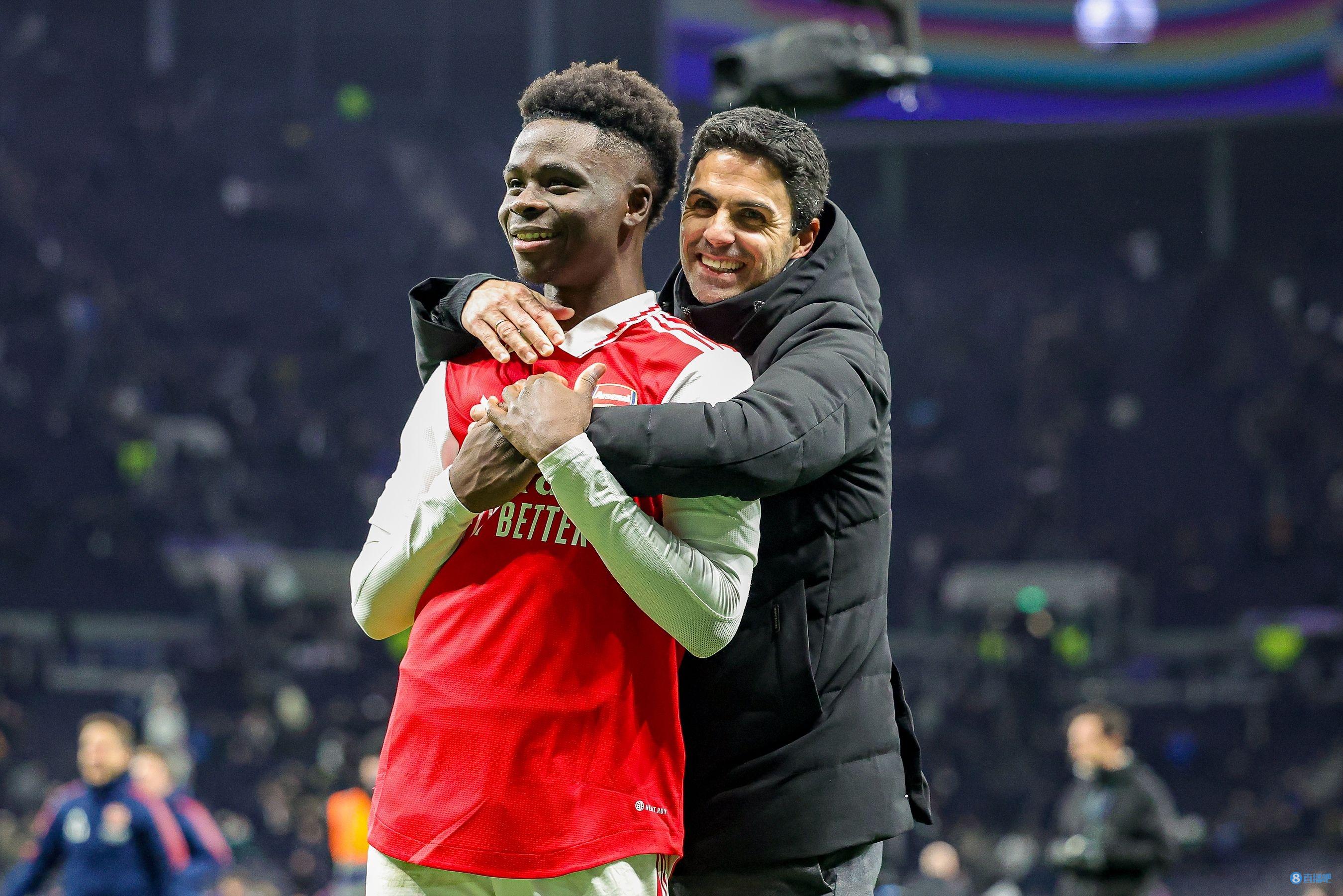 国王杯迎战巴萨！瓜达拉哈拉社媒：我们的目标就是晋级（国王杯碰巴萨，瓜达拉哈拉社媒表态：目标直指晋级）