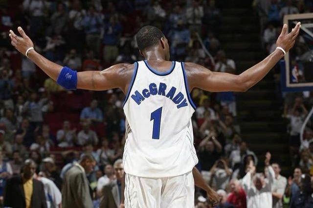 世界杯选拔赛出现突发状况，引广泛关注（世界杯选拔赛突发意外，引发广泛热议）