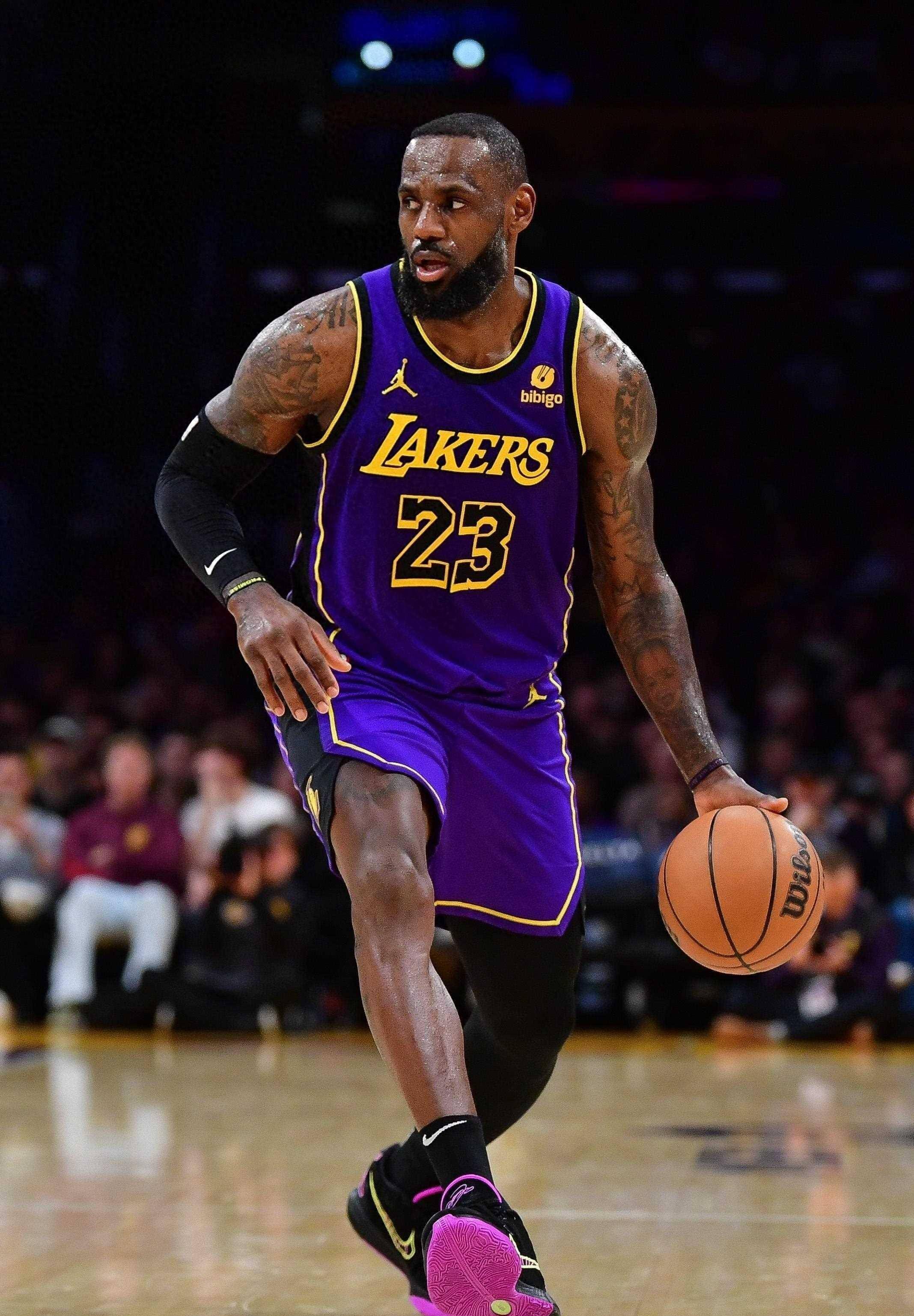 深入一线学习，英超与中国足协启动第三期青训教练培训（英超携手中国足协启动第三期青训教练班，聚焦一线实训）