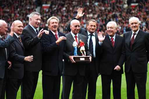 霍伊伦：无论发生什么，我都要留在曼联为我的位置而战（霍伊伦表态：无论如何都留在曼联，誓为位置而战）