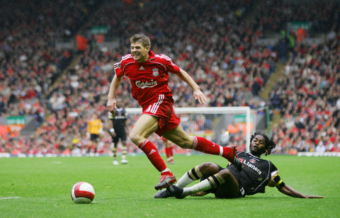 伦纳德复出后哈登投篮命中率仅38%，同时出战快船仅4胜9负（莱昂纳德复出后，哈登投篮命中率仅38%，两人同场时快船仅4胜9负）