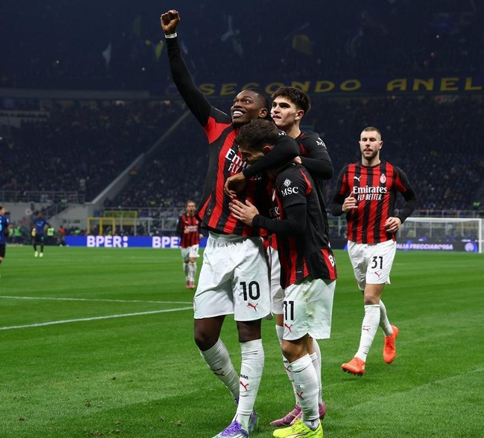 阿隆索生死战！不胜曼城或下课，皇马寻找替代者，齐祖渣叔二选一（阿隆索迎生死一战：若不胜曼城恐下课，皇马物色新帅，齐达内与克洛普二选其一）