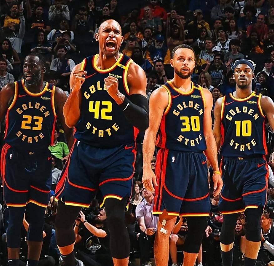 颜骏凌：这一年球队很不容易，夺冠靠的是积累（颜骏凌：艰难一年，球队捧冠靠厚积薄发）